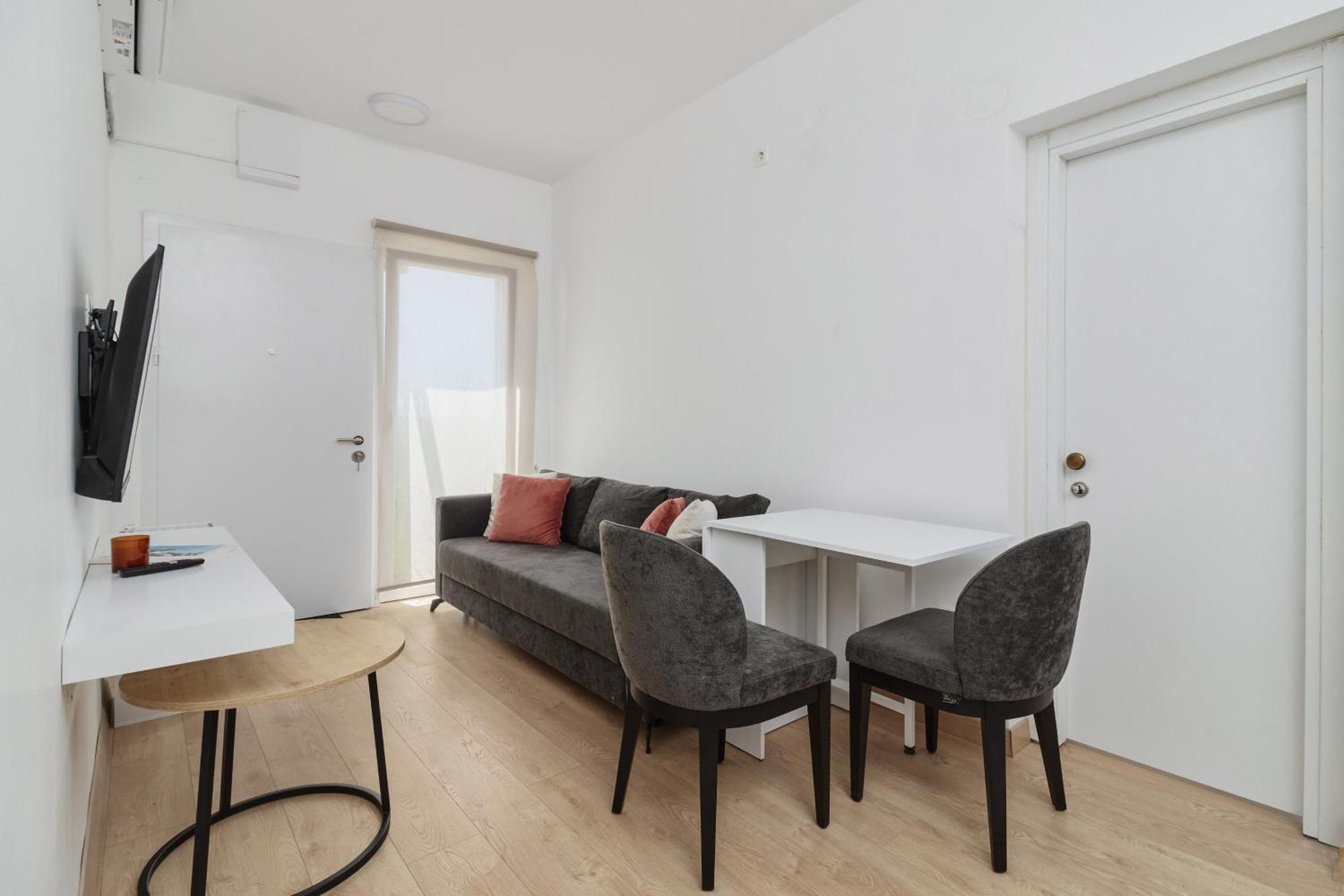 Adriatic Heights Aparthotel Kavac ภายนอก รูปภาพ